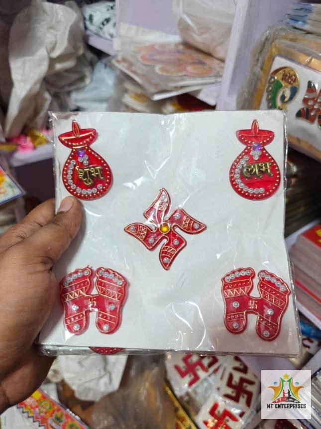 1/5 plastic red stone family (10 Ps)